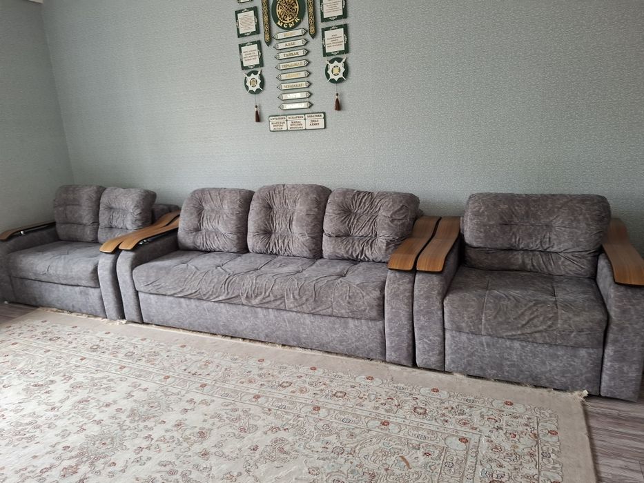 Диван в гостиную