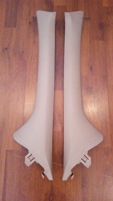 Продам Обшивку стоек (накладка) Toyota Picnic.