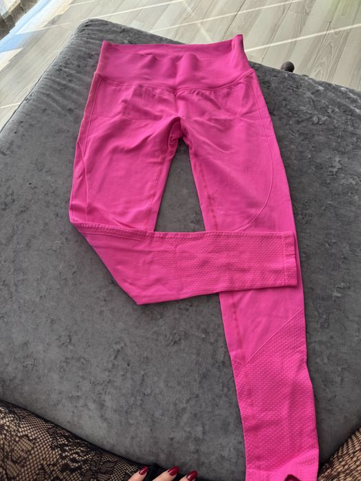 Розов и черен клин по 10лв!