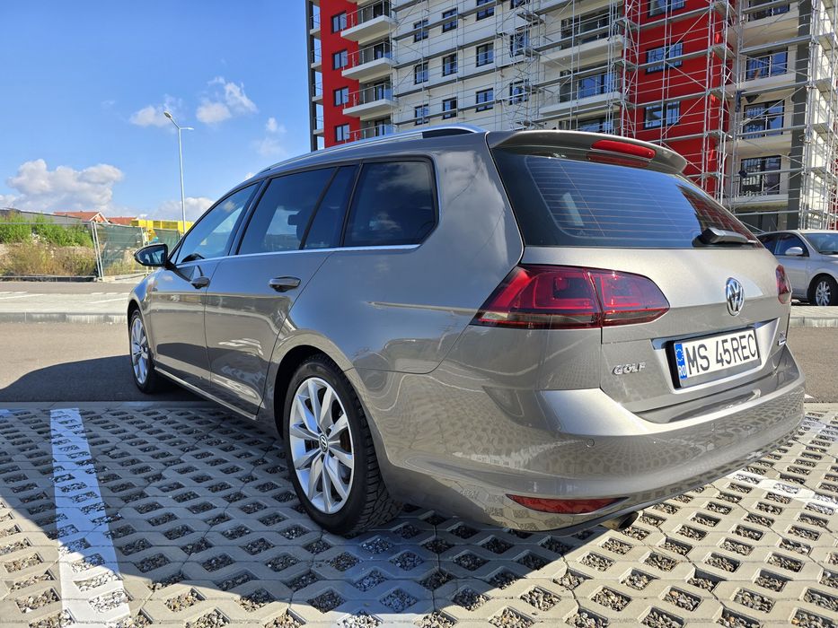 Vând Golf 7  Highline 1.6 TDI