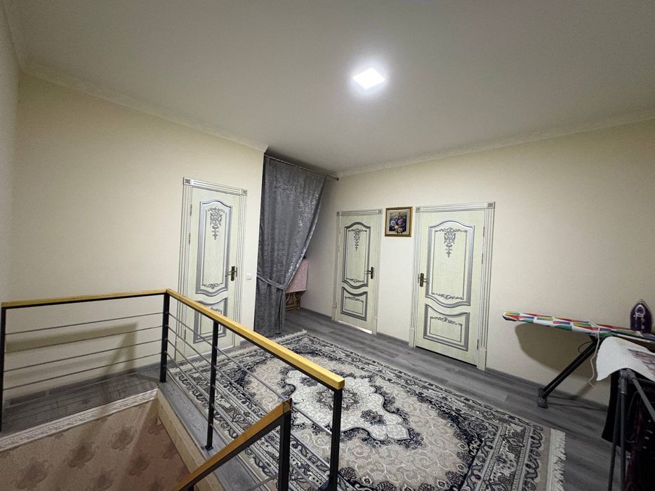 Квартира сотилади