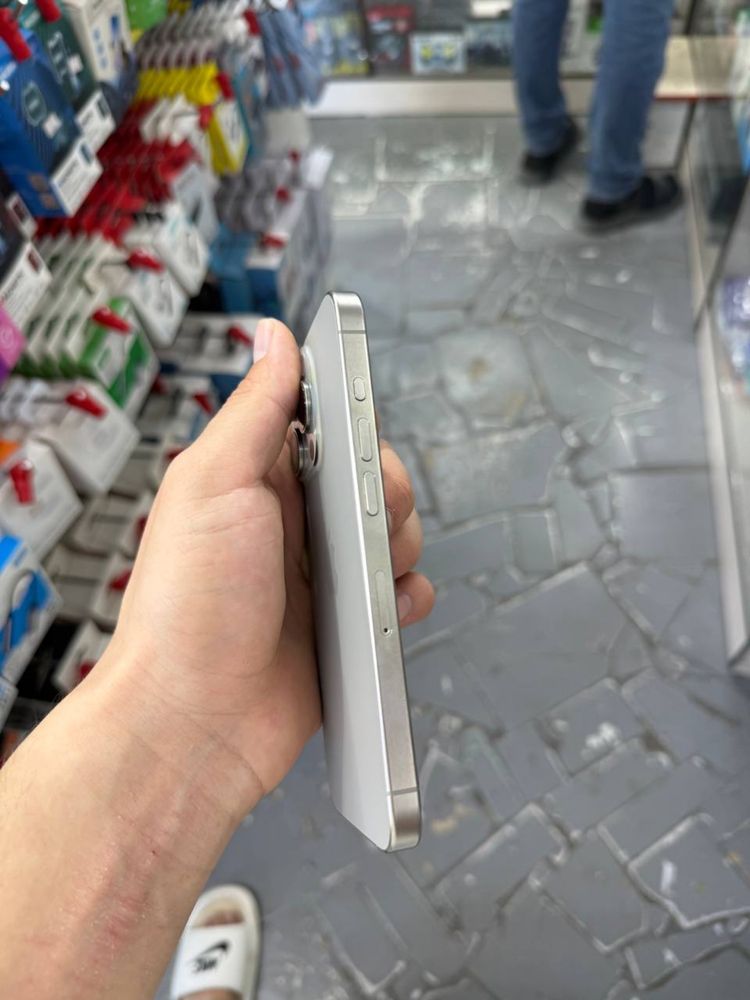 Срочно Продам iphone 15 pro max