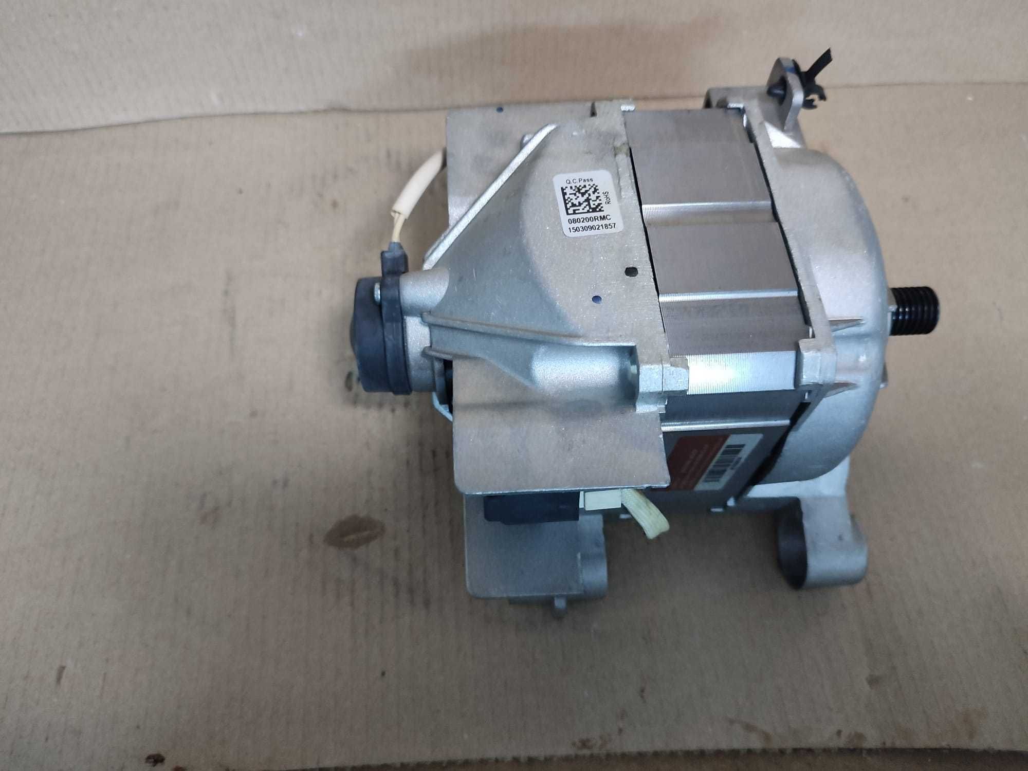 Motor 6 pini HXGN1L.82 Masina de spalat Whirlpool AWOC 5104 /R2