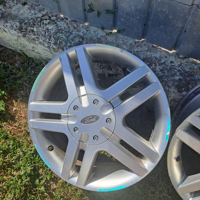 Vand sau schimb Jante ford in 4 prezoane R16