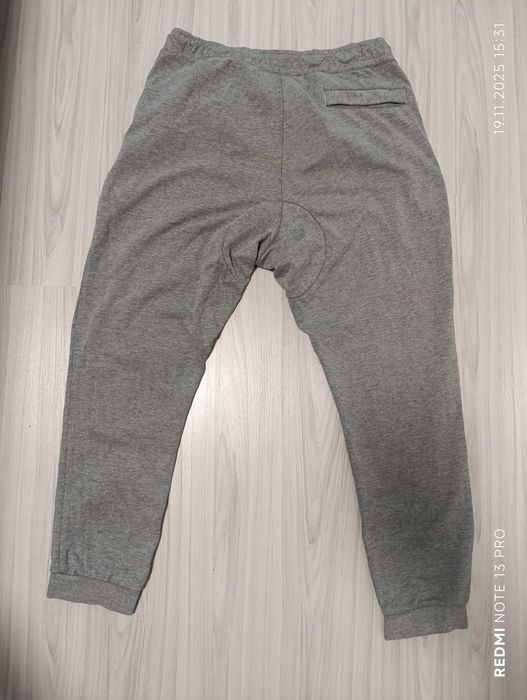 ''Nike''оригинална мъжко спортно долнище Л размер