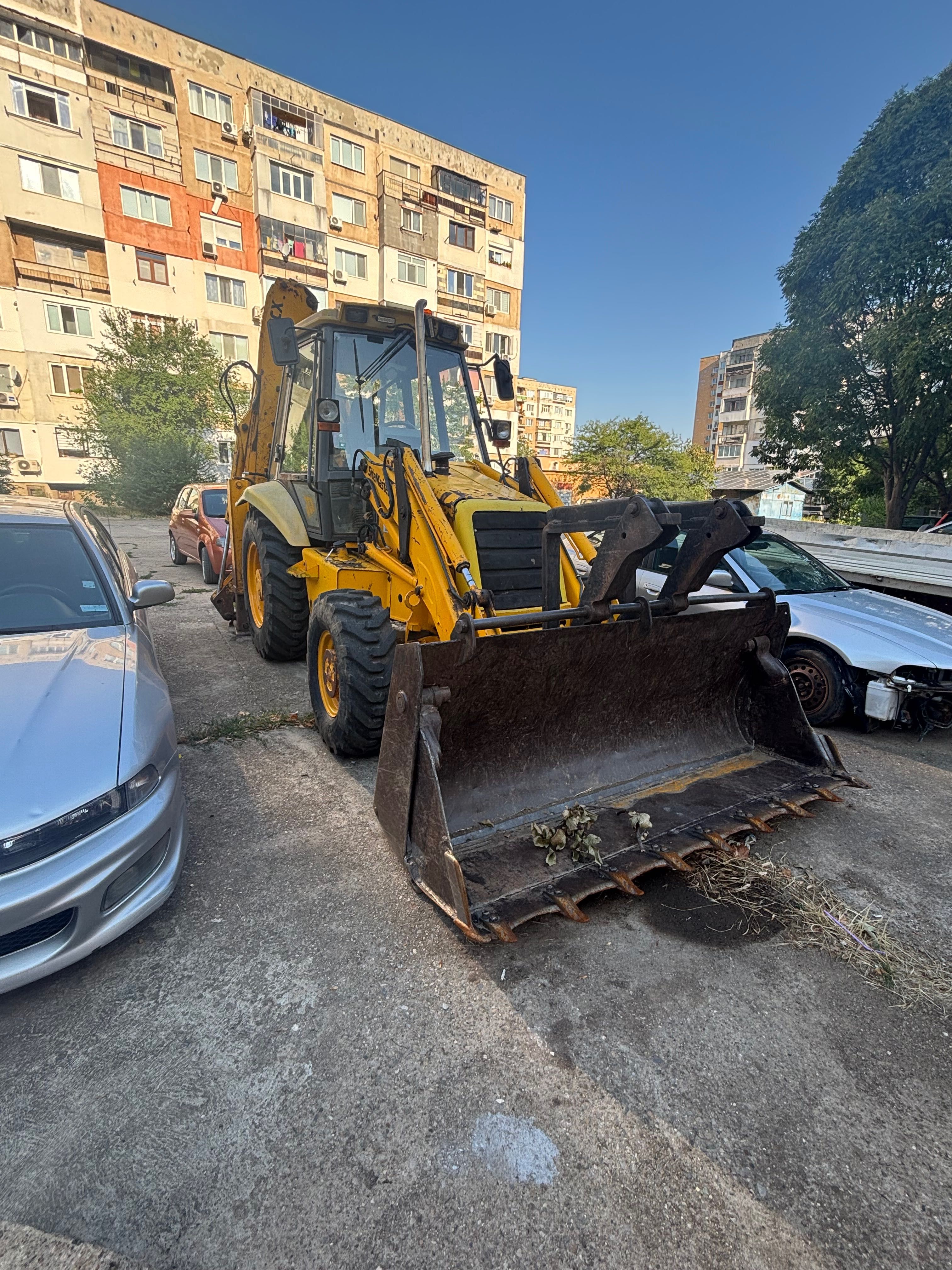 Продавам Комбиниран Багер JCB 3cx