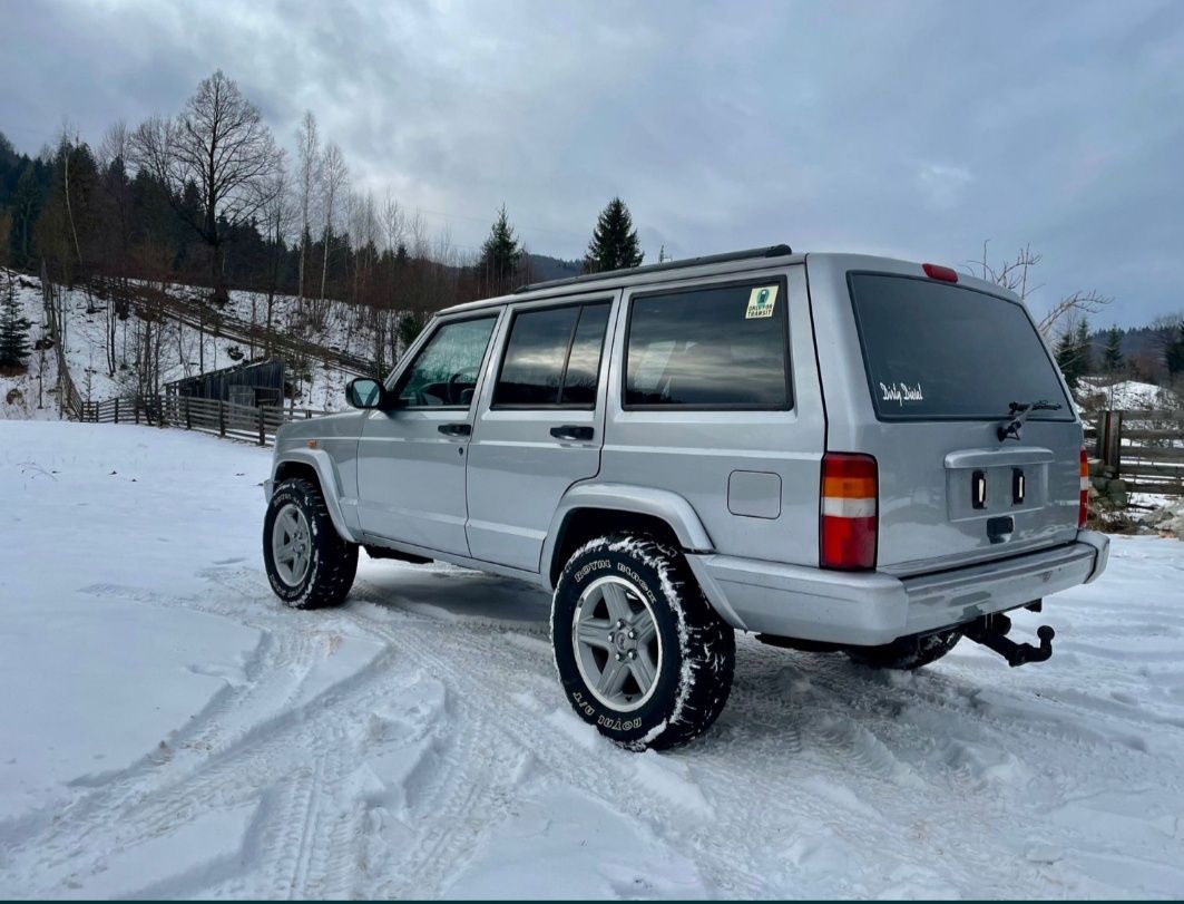 Vand Jeep Cherokee