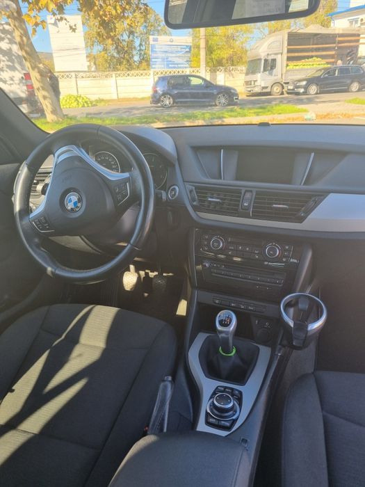 Vând bmw X1  An 2015 motorina cutie manuală
