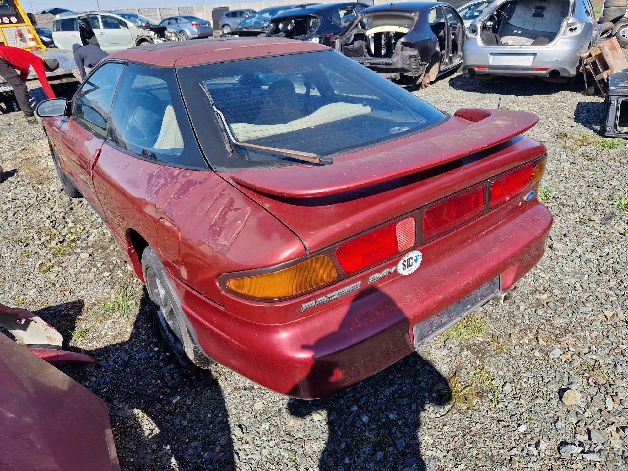 Dezmembrez Ford Probe 2.5 v6 1996