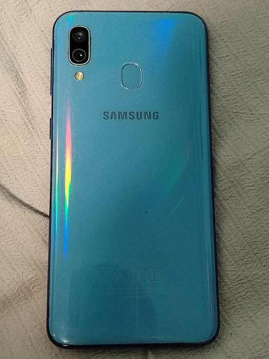 Samsung A40 64gb