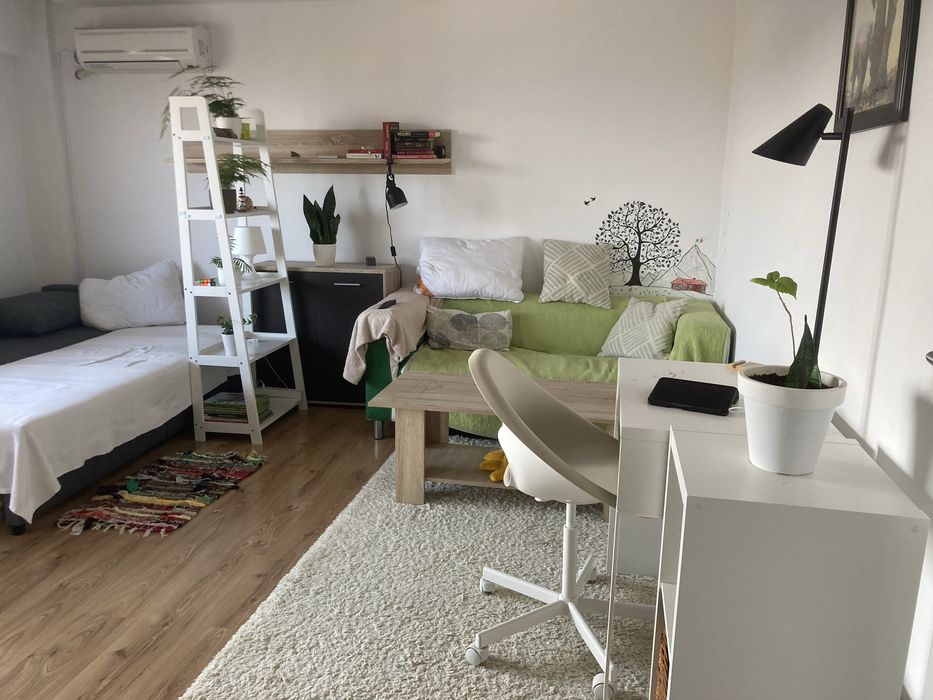 Vand apartament 1 camera