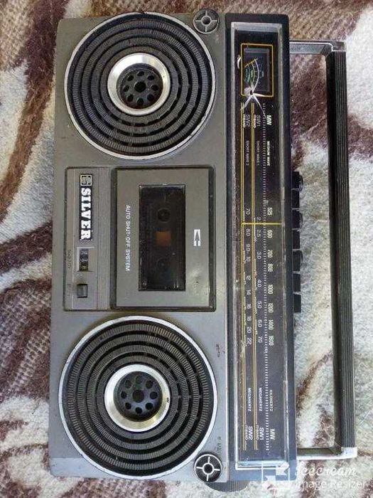 Radio Casetofon Vintage Made in Japan Silver ST717 Schimb cu Telefon4G