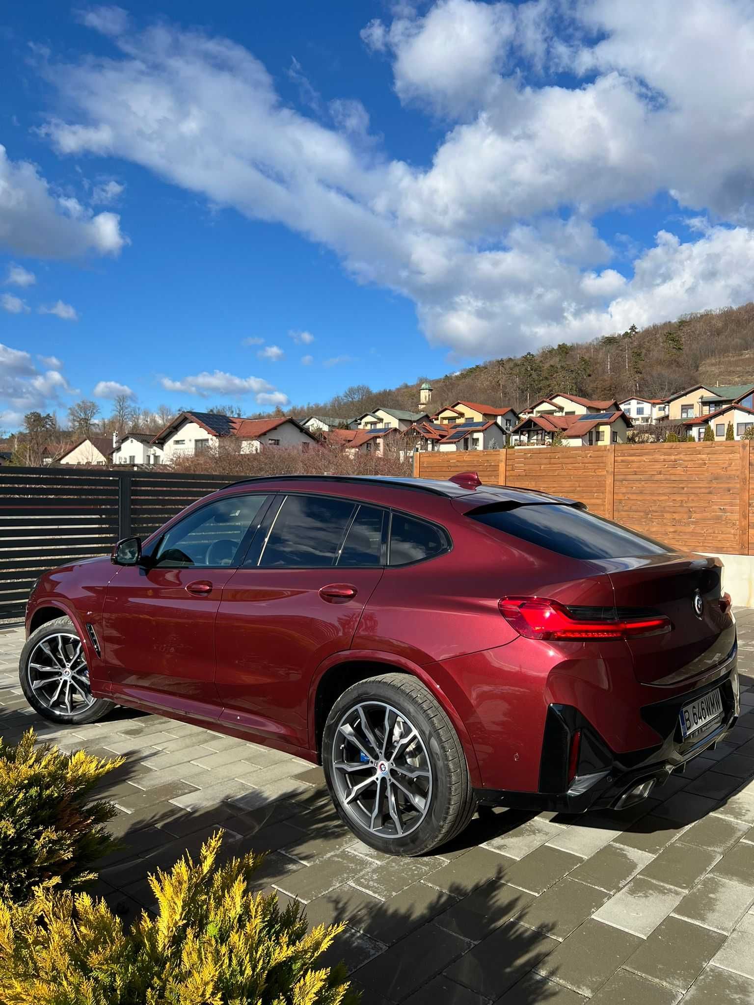 BMW X4 Hibrid M-pachet 2023 10000Km