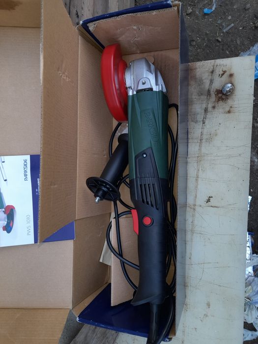 Vând  polizor unghiular