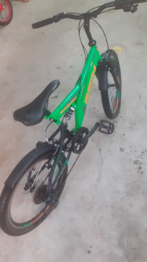 Bicicleta copii.   20"