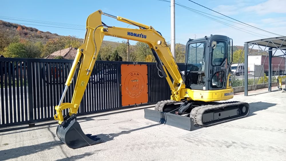 Miniexcavator Komatsu PC50MR-2