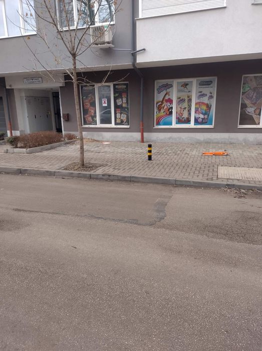 Паркомясто под наем