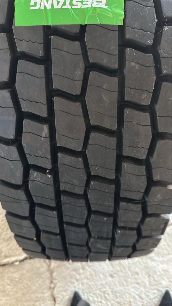BESTANG 315/70 R22.5