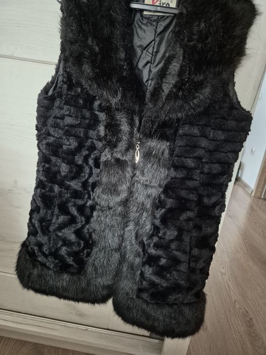 Vesta de blana artificiala