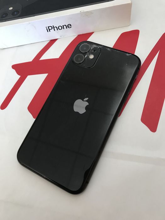 IPhone 11 64GB  - battery 76