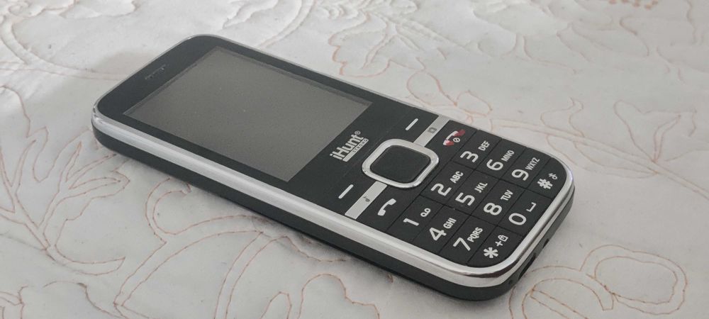 Telefon mobil seniori iHunt i10, Dual SIM, 256MB, USB Type-C, 4G