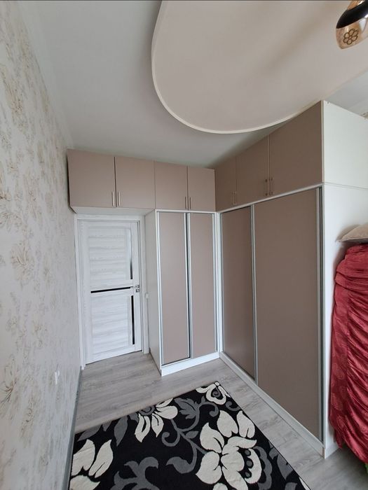 ПРОДАЁТСЯ 2х комнатная ялангач чимган экобазар №Р12