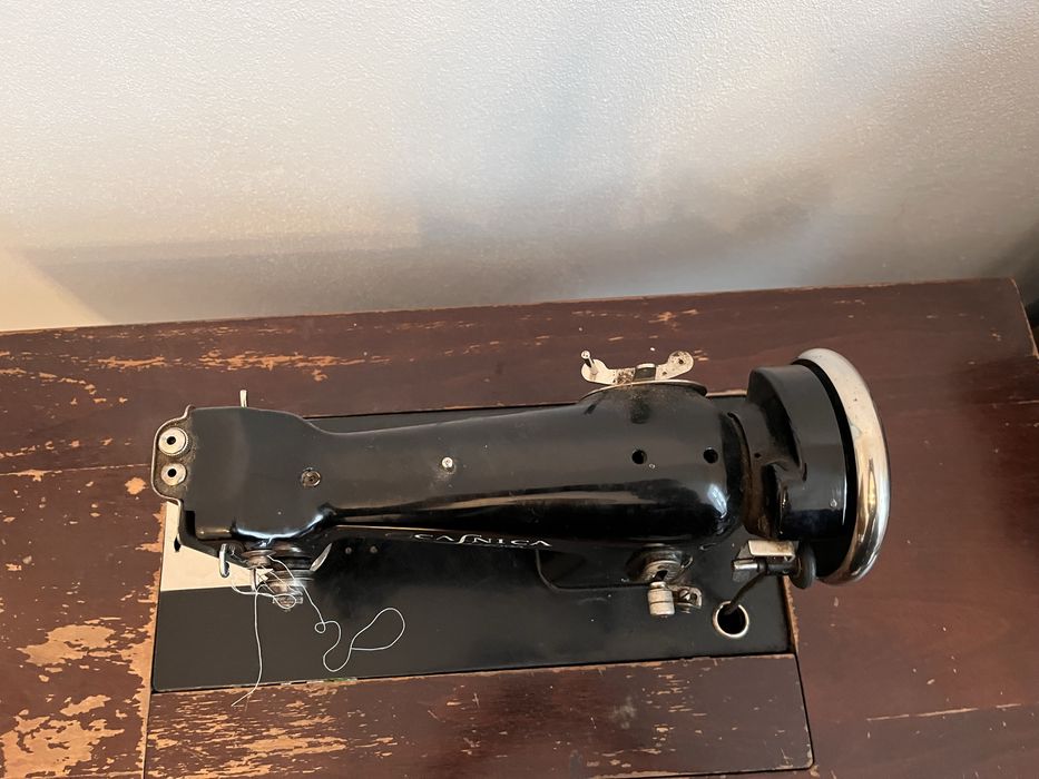 Masina de cusut Casnica Super Vintage