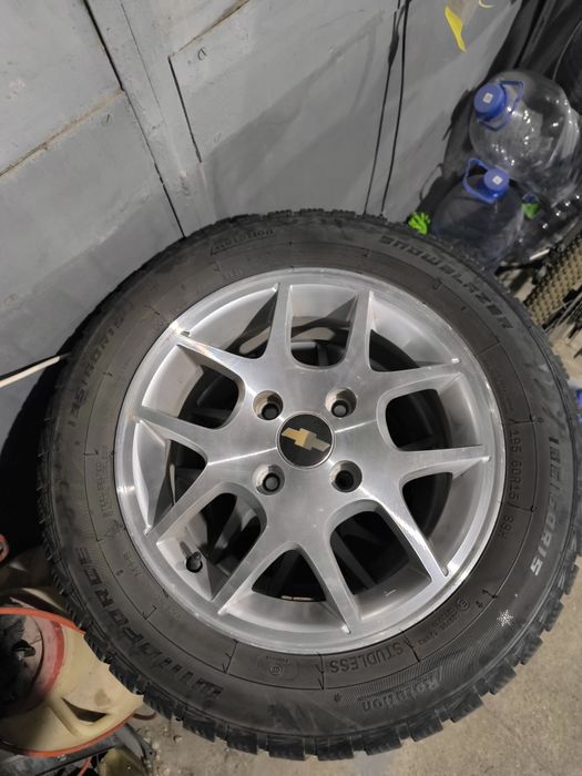 Зимняя резина с дисками на Lacetti 195/60/15