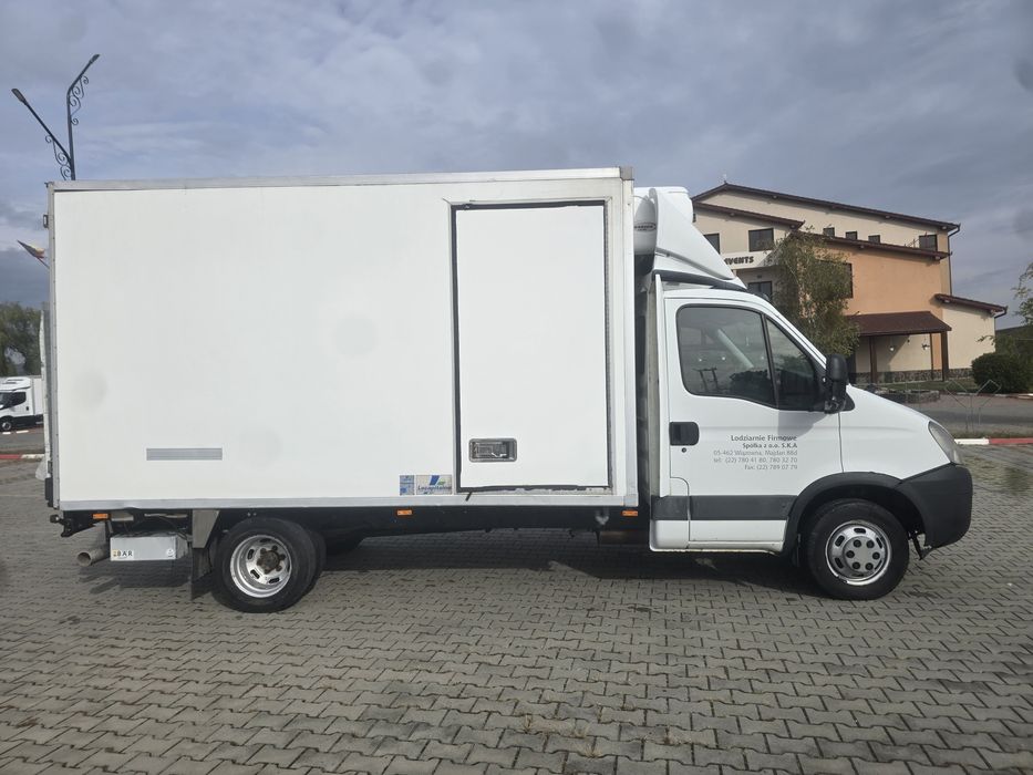 Iveco daily  frigorific lift 35 c15  2011