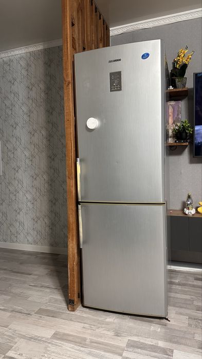 Холодильник Самсунг