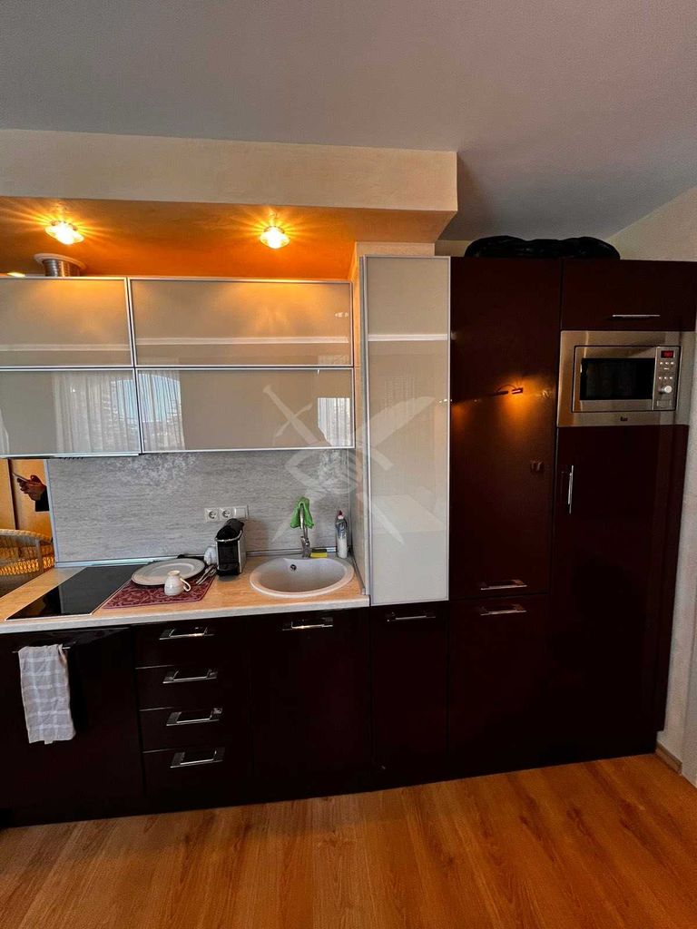 Продава се Тристаен апартамент в к.к. Слънчев бряг - 84 кв.м за 1584 €/кв.м - Снимка #3