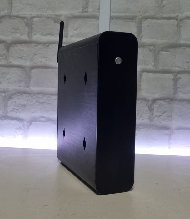 Mini Unitate PC Pasiva: i3 4130T/8GB RAM/SSD 120GB/WIFI/FANLESS