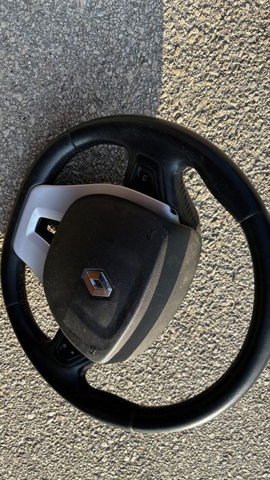 Волан Renault Laguna 3 и airbag