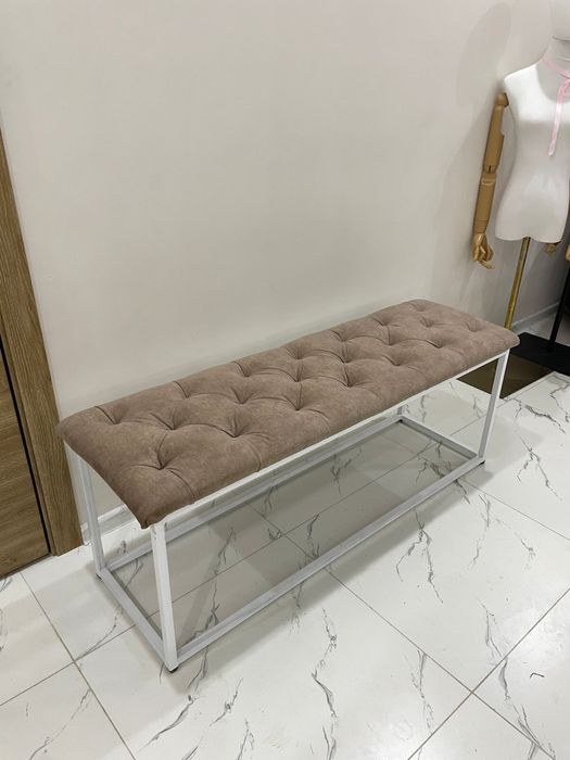 Кресло, диван для прихожки