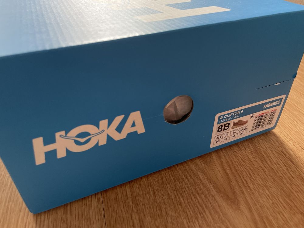 HOKA ciflon 9 обувки за бягане- ЧИСТО НОВИ