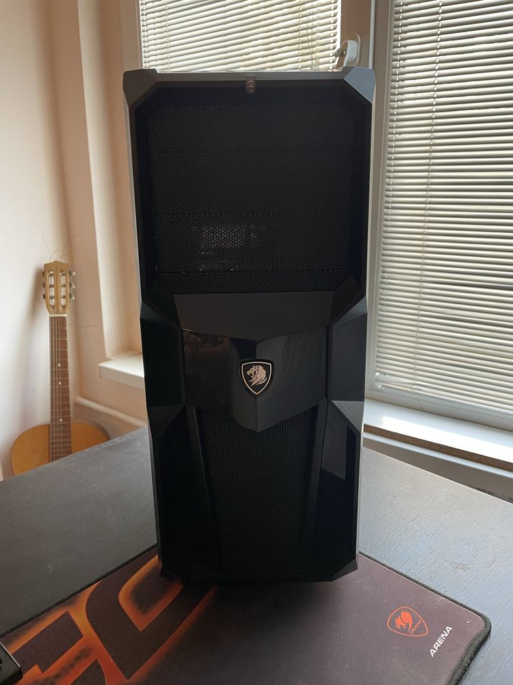 Настолен компютър i5,RX 580 8GB,8GB RAM,SSD