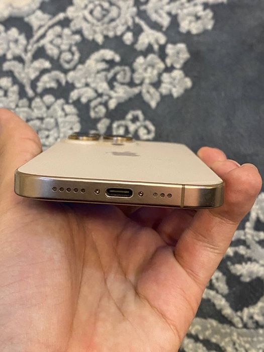 iPhone 16pro 128 orqa krishka singan