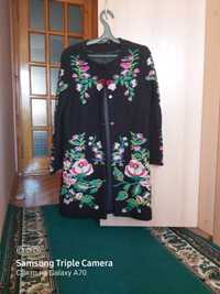 Продам женское пальто Dolce Gabbana