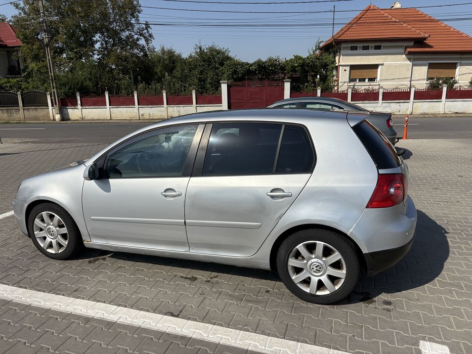 Golf 5 de vânzare
