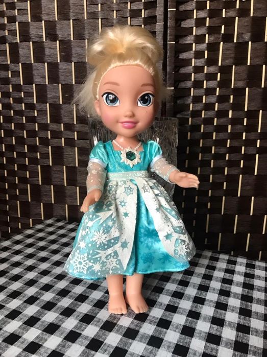 Куклы . Б/у в отличном состоянии