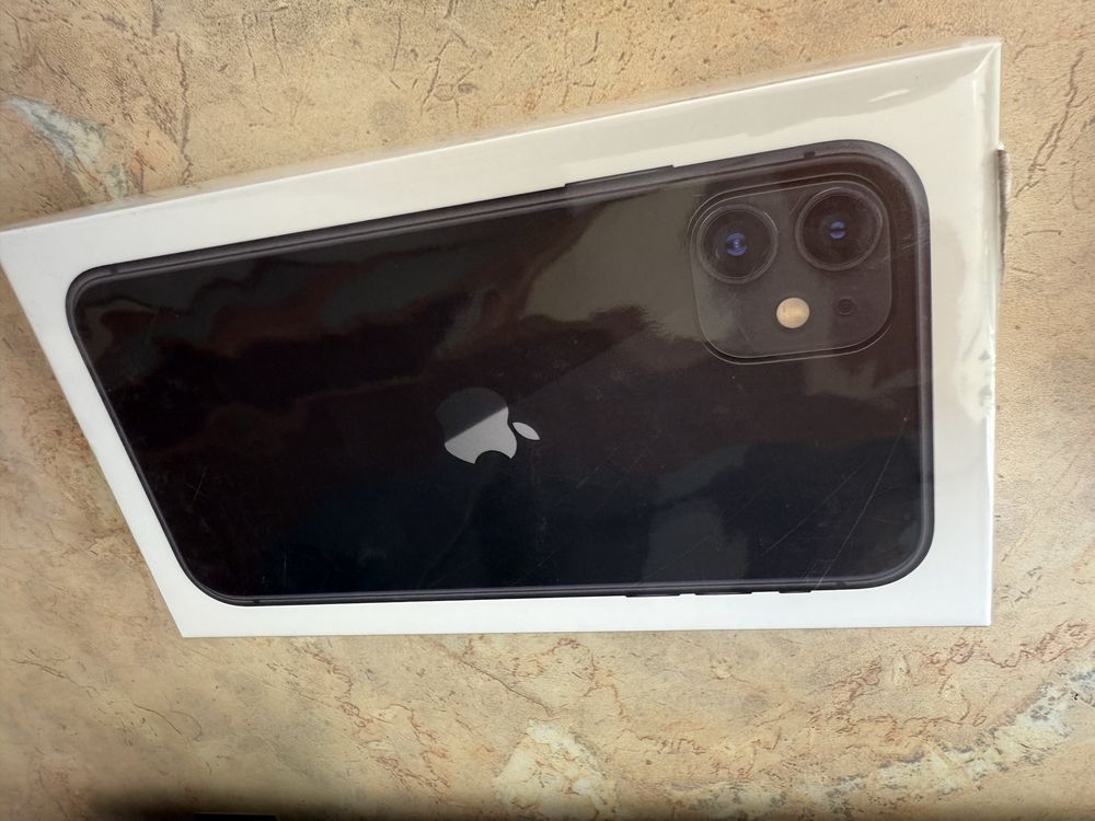 Чисто нов Iphone 11 неразопакован