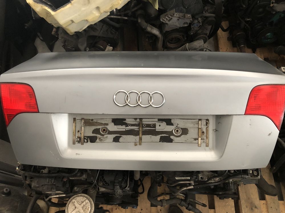 Haion / capota portbagaj Audi A4 B7 S-Line / Rs4 berlin