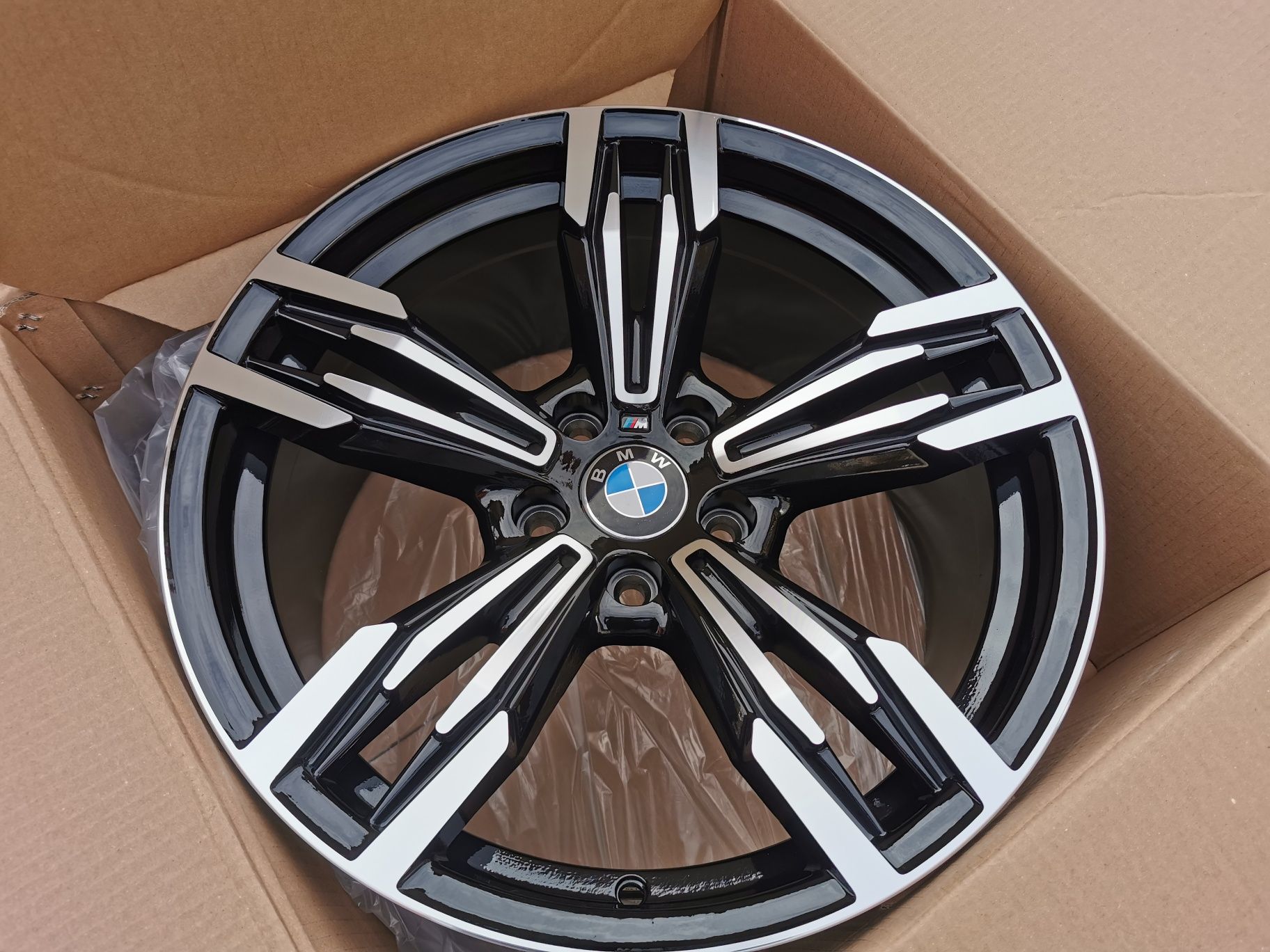 Vand jante de aliaj pentru bmw seria 5 E60  pe 18 model C-739