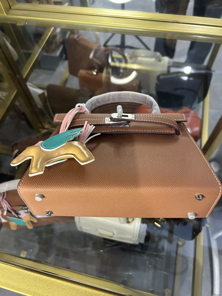 Hermes сумочка со скидкой