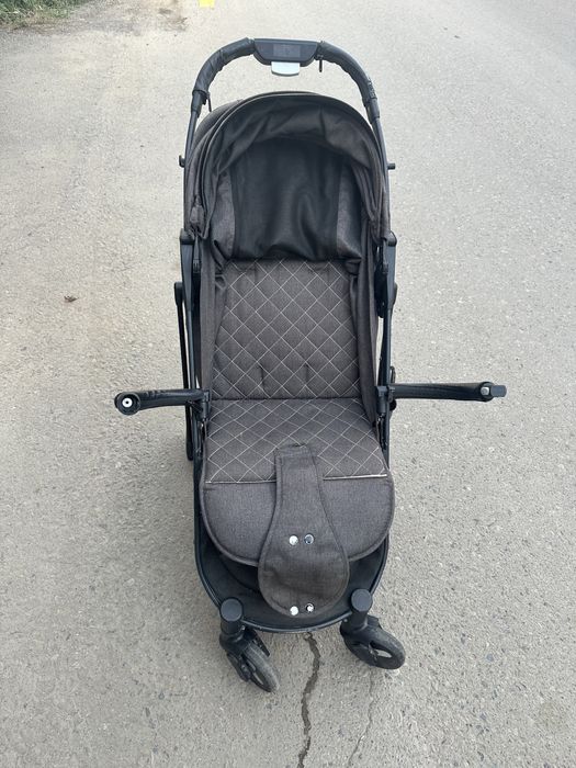 Коляска Mstar прогулочная