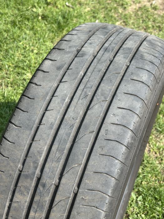 Set 4x Anvelope VARA CONTINENTAL, 215/55 R 18