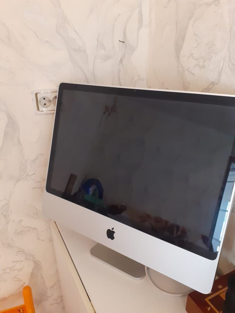 Продаю моноблок Apple