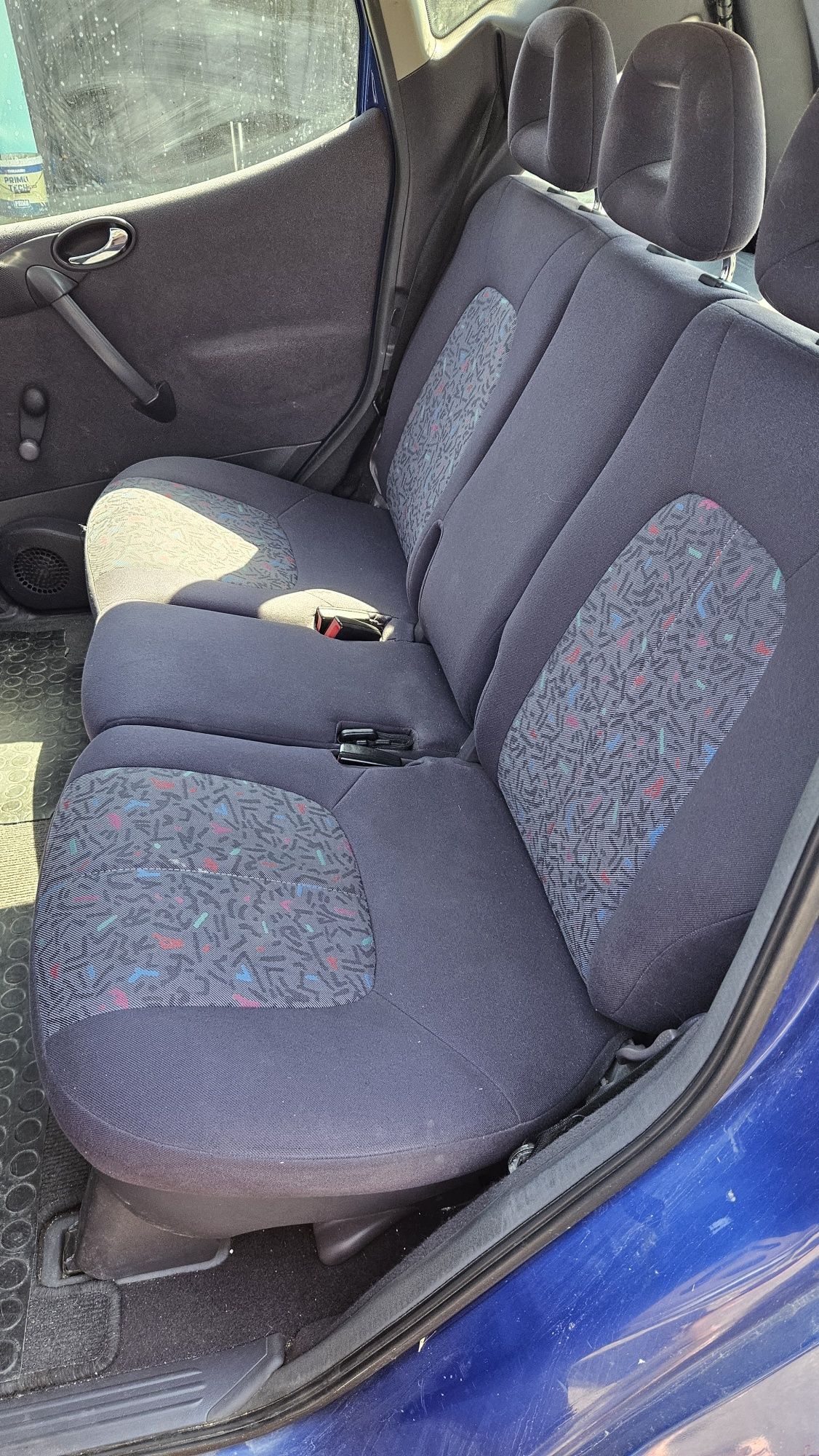 Mercedes A 140 на части