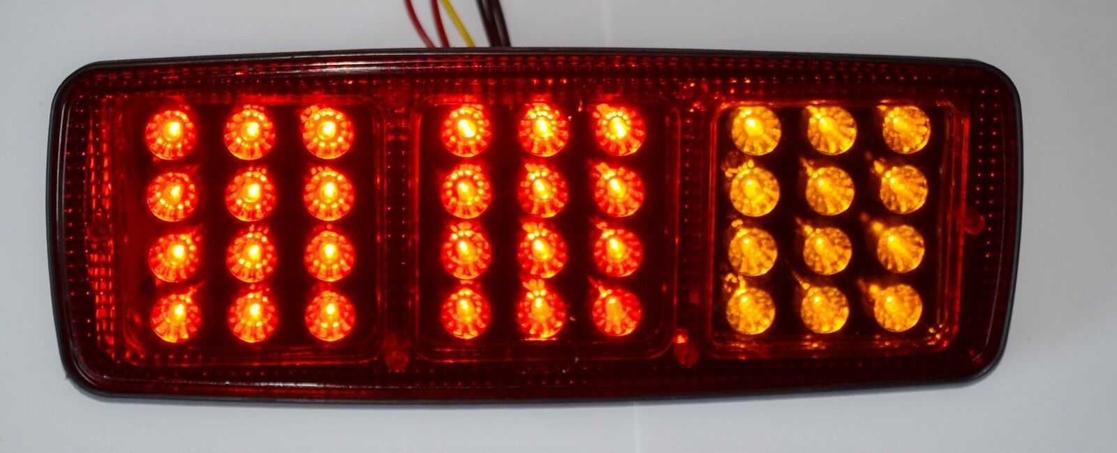 1 бр. ЛЕД LED задни стопове светлини 12V за камион кола бус