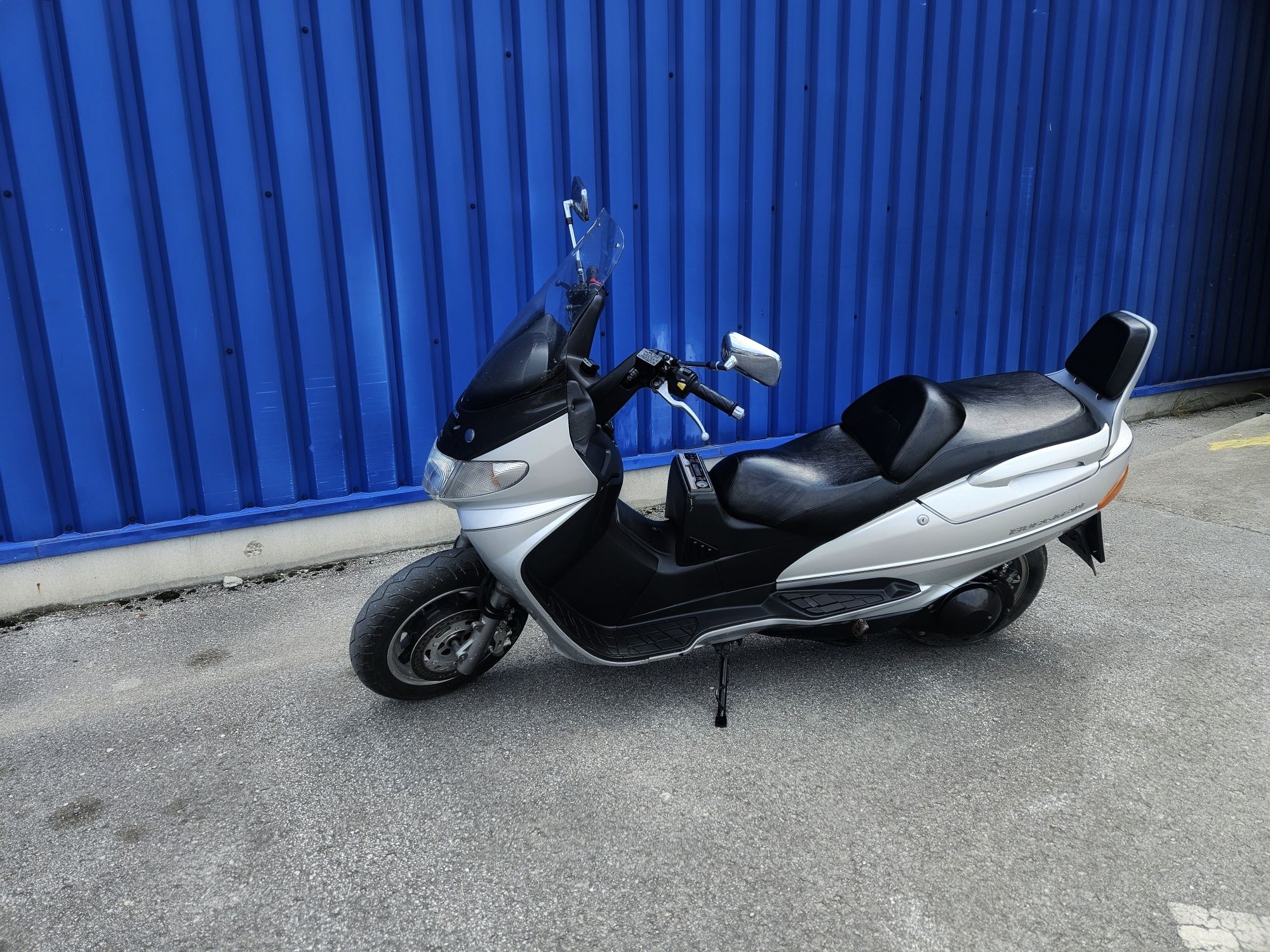 Suzuki Burgman 250